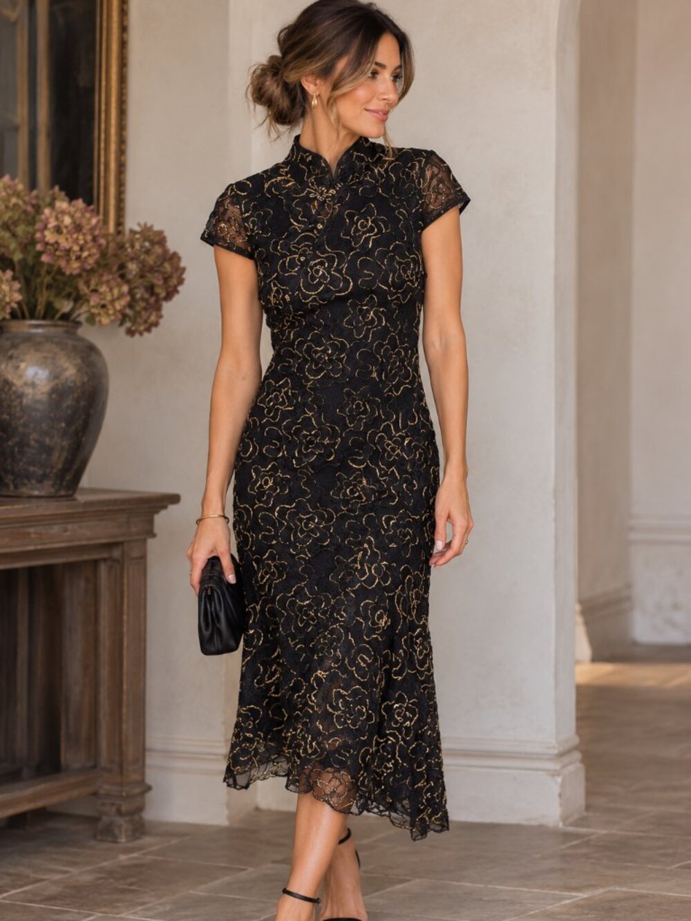 Zuì hóngyán Black Gold Applique Cocktail Dress size Small